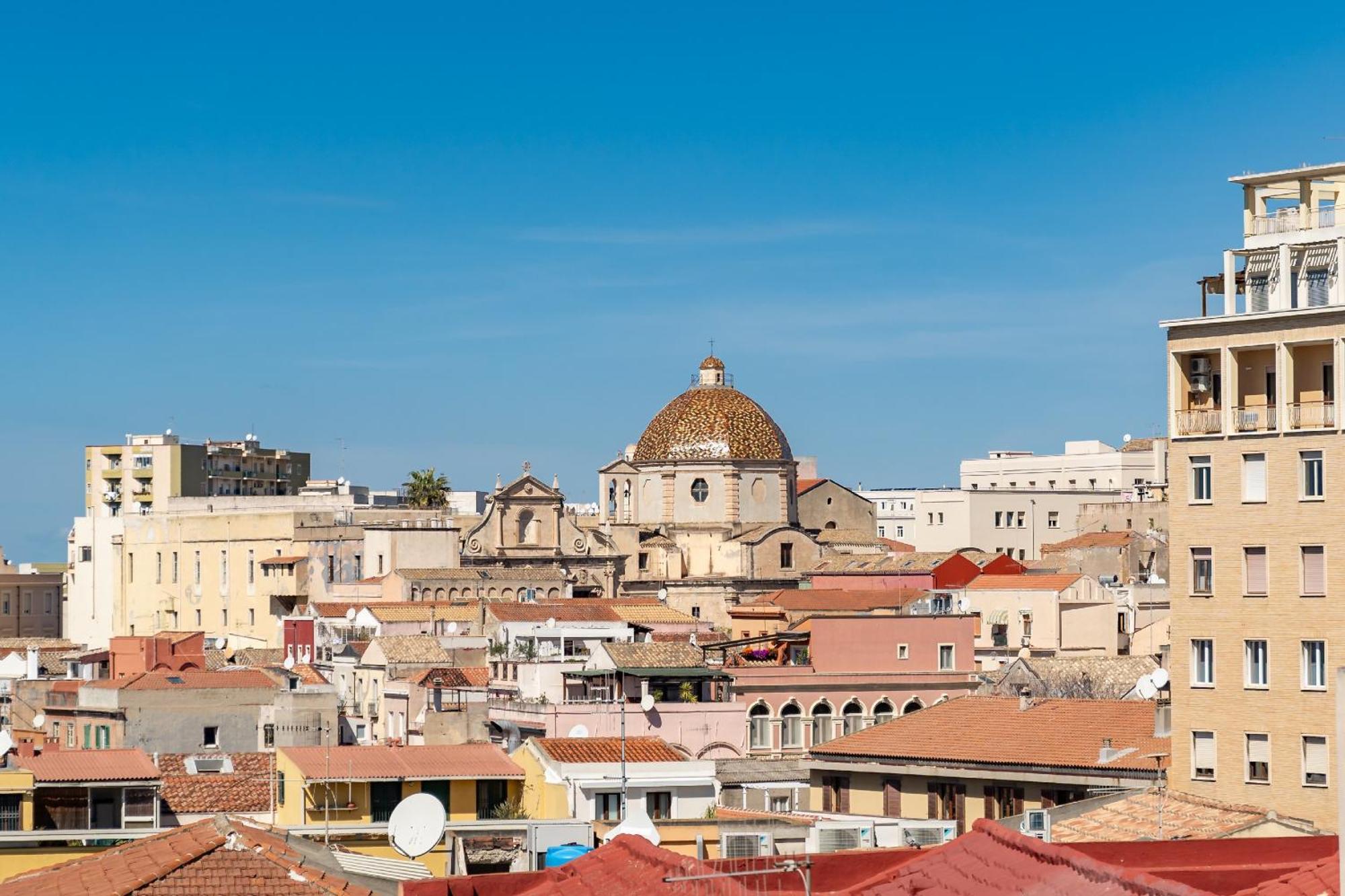 La Dolce Vita Cagliari Eksteriør billede